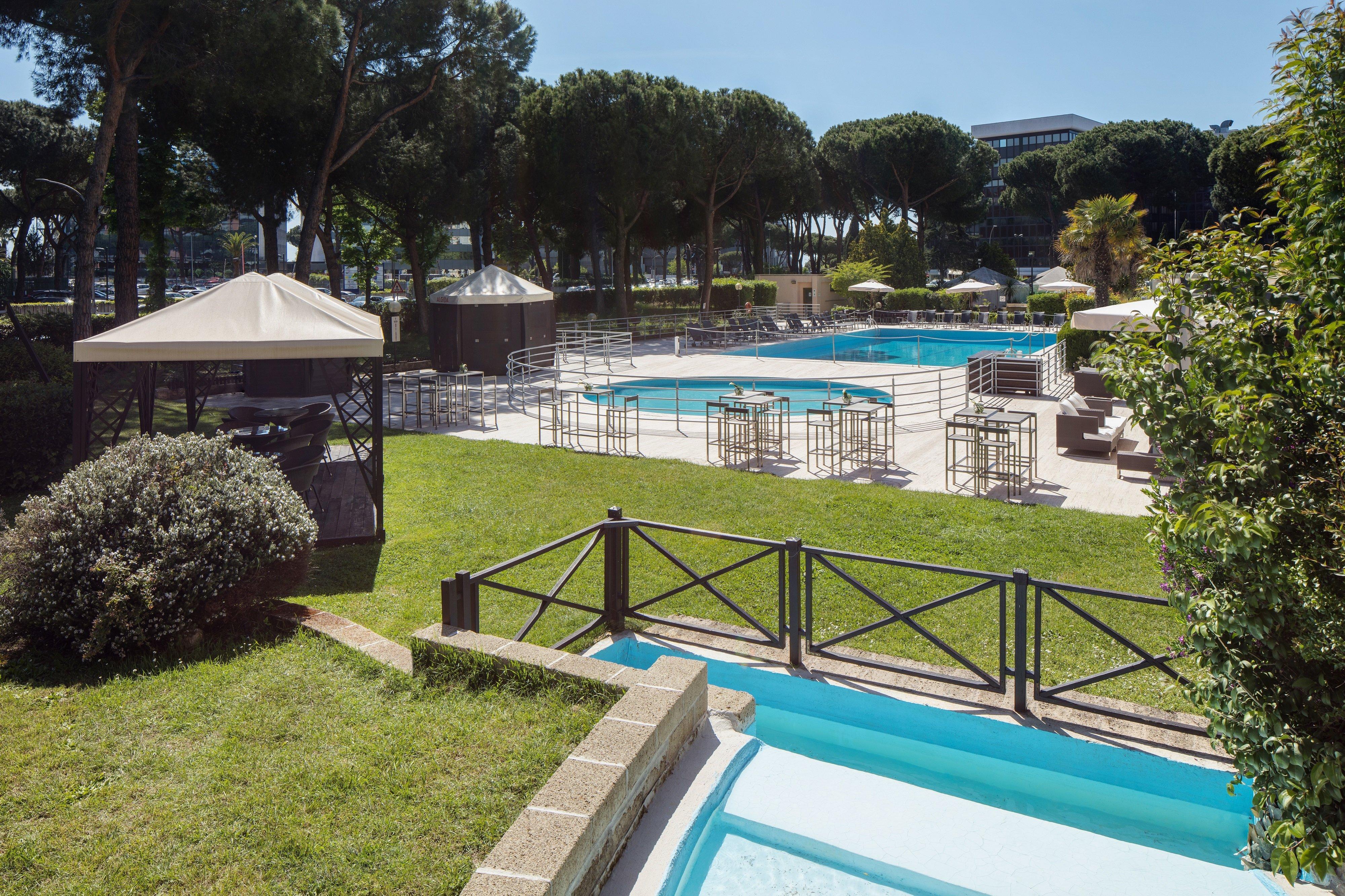Holiday Inn Rome - Eur Parco Dei Medici By Ihg Exterior foto